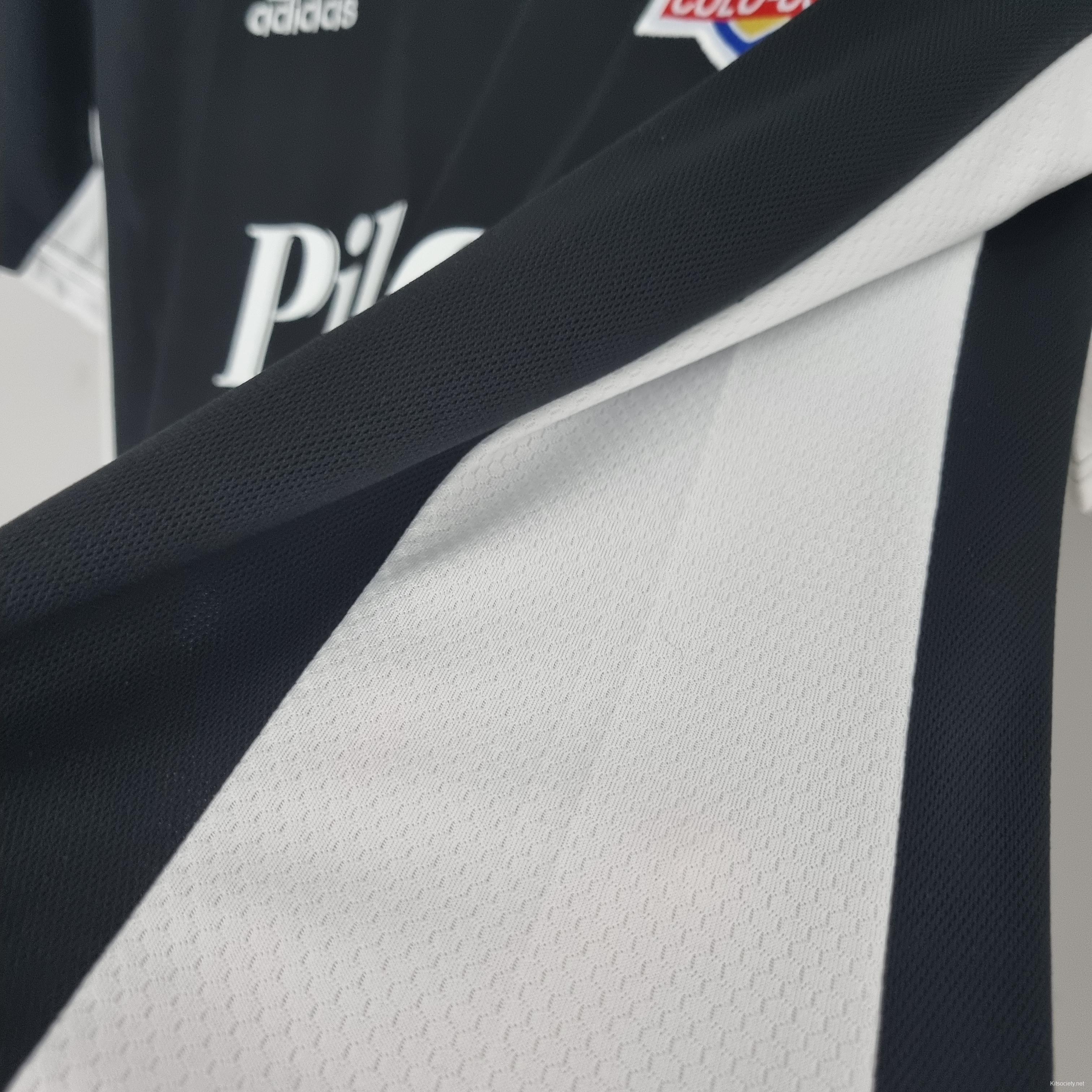 22/23 Colo Colo Commemorative Edition Black Gold Soccer Jersey - Kitsociety